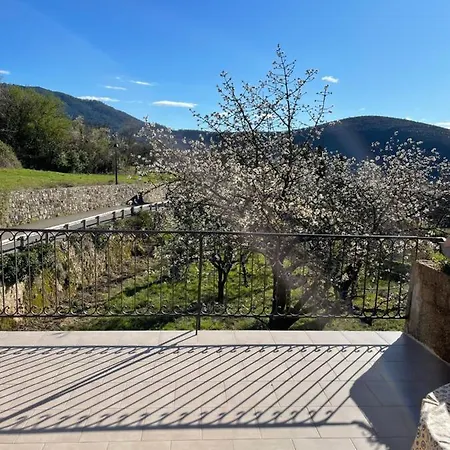 L'aire Vieille Casa vacanze *