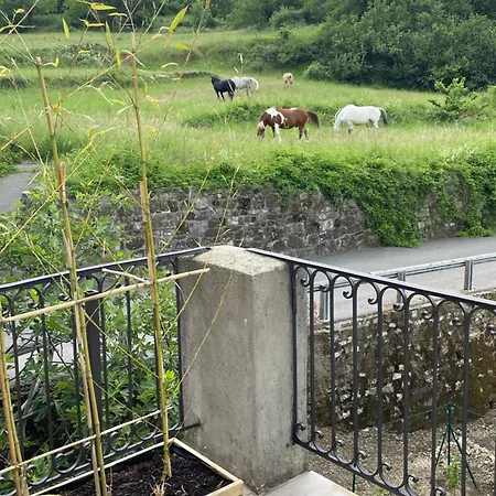 Holiday home L'aire Vieille *